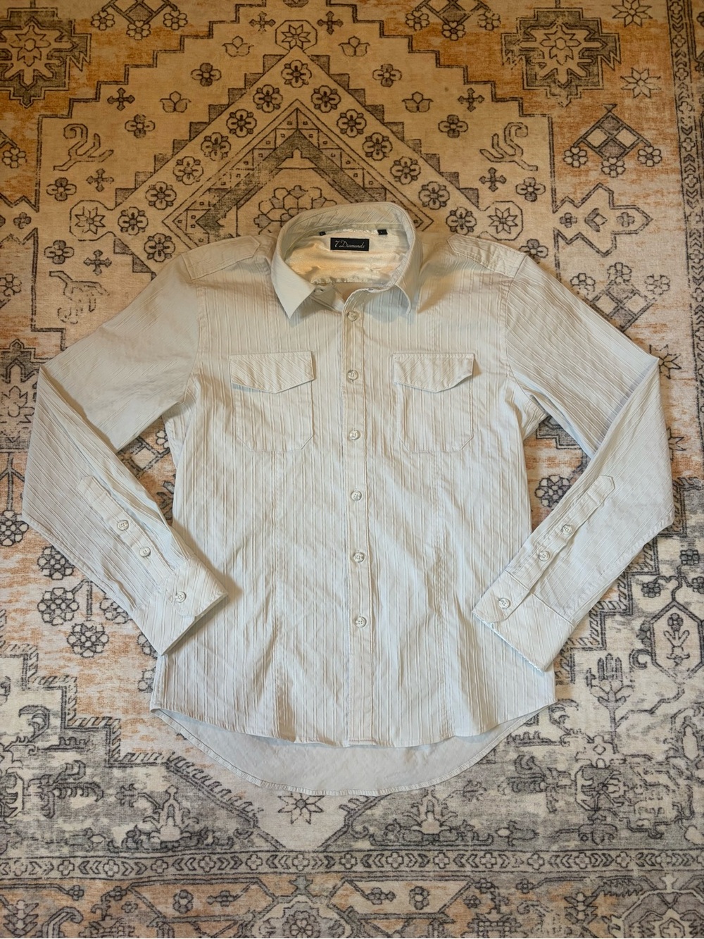 7 DIAMONDS L Cream Rib Striped Button-Down Shirt with Double Pockets